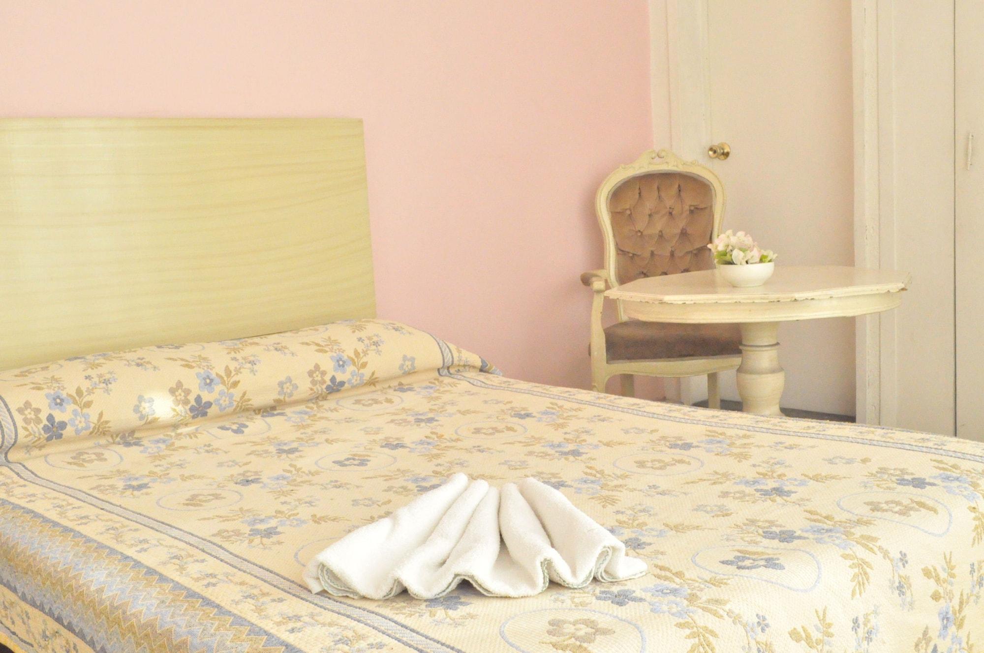 Hotel San Carlos Ирапуато Экстерьер фото
