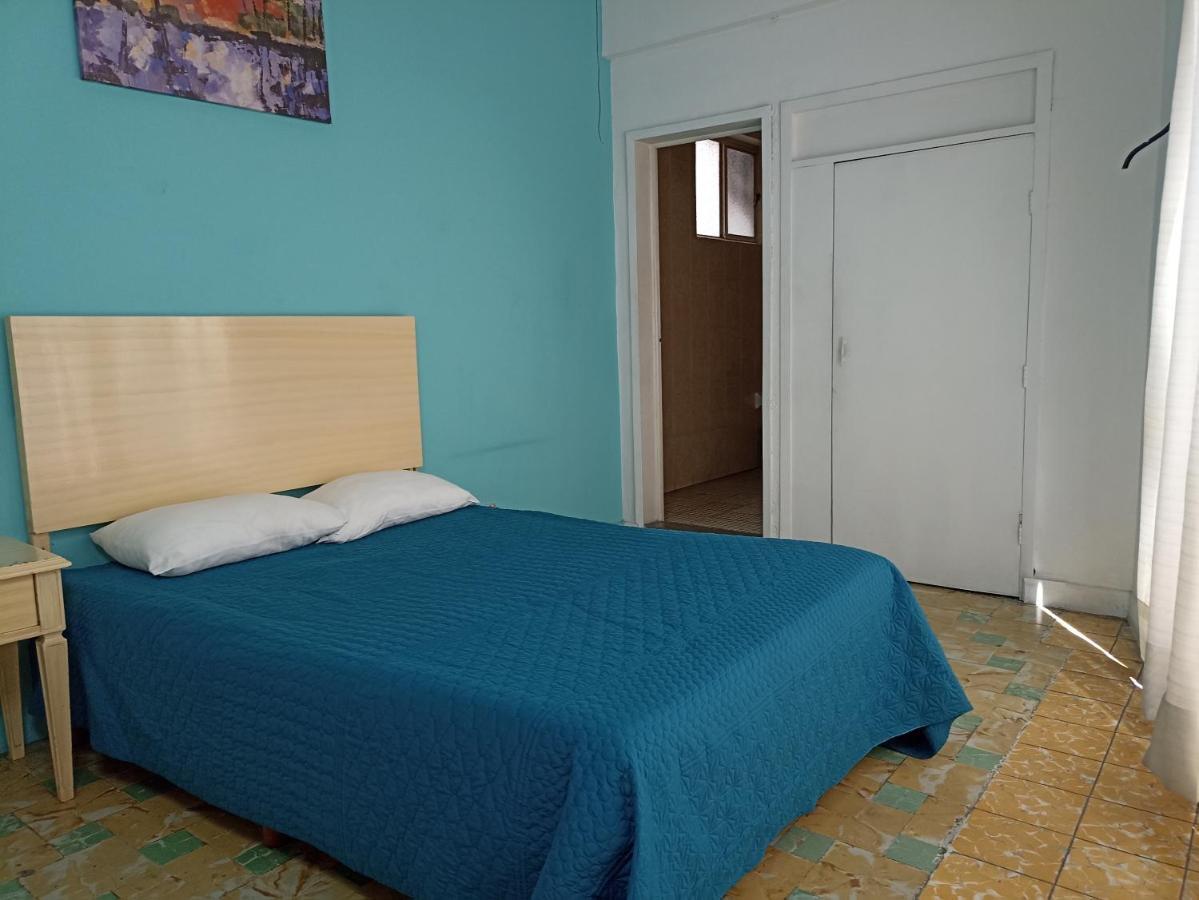 Hotel San Carlos Ирапуато Экстерьер фото